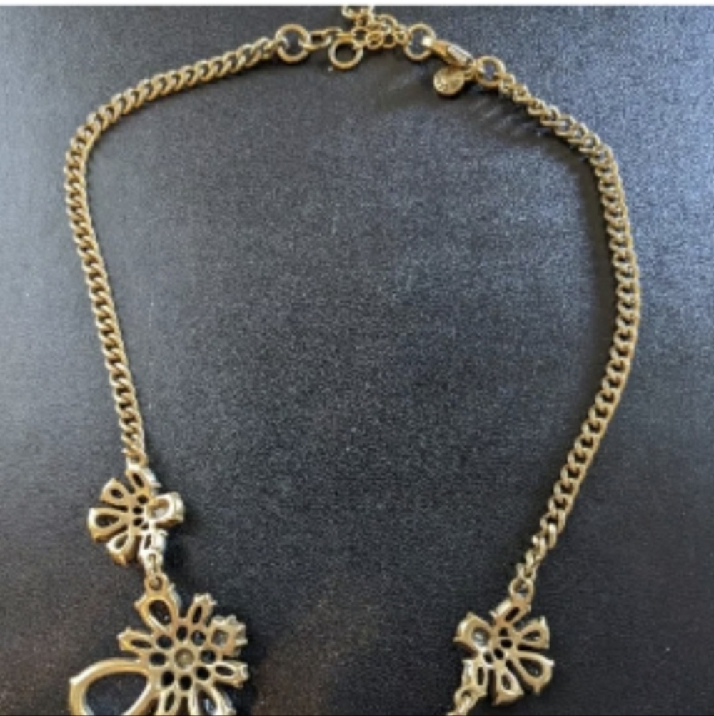 Statement Necklace - Picture 3 of 3